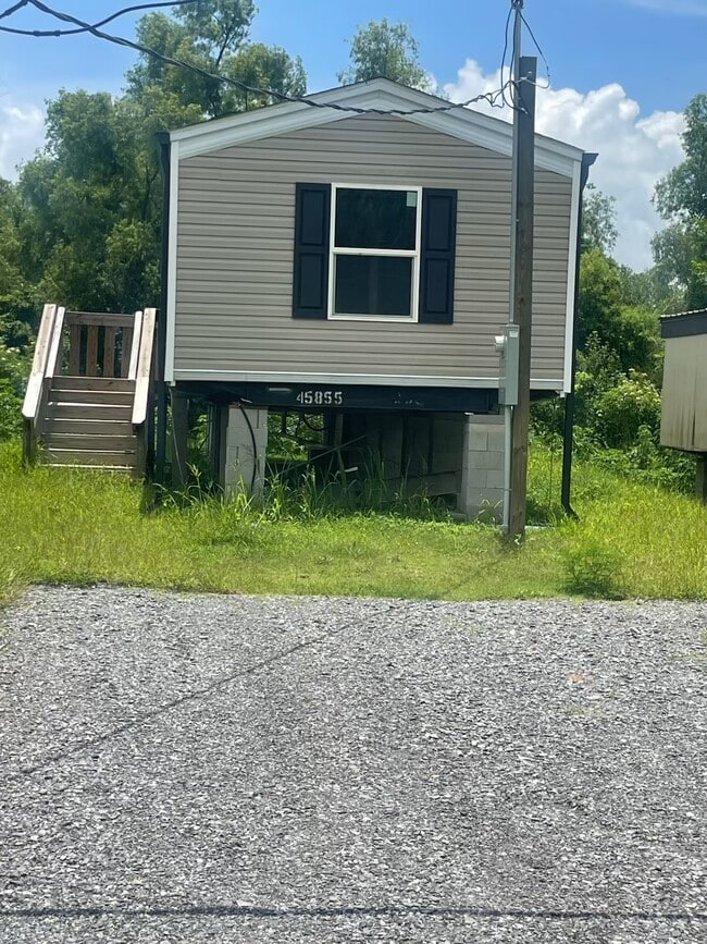 property at 502 Triple Oaks Dr