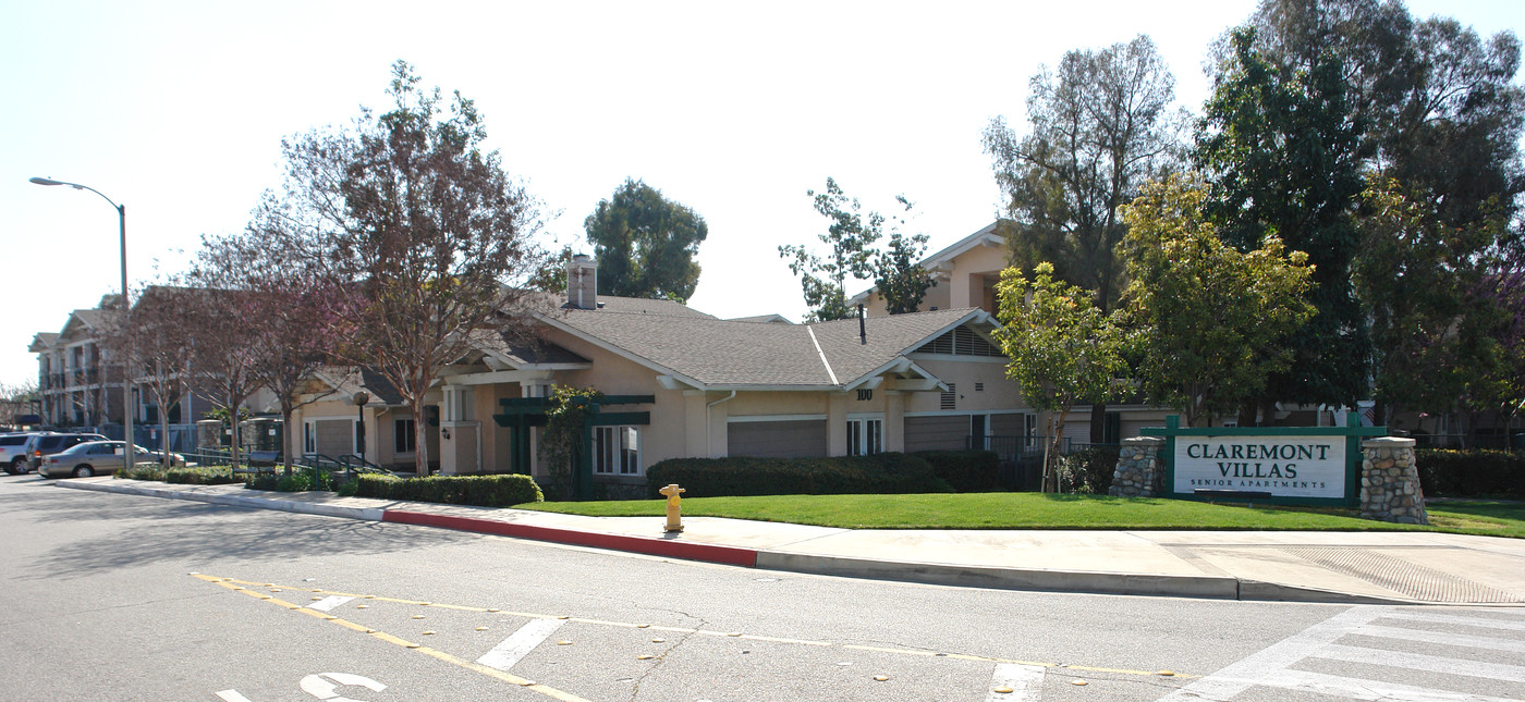 Claremont Villas in Claremont, CA - Building Photo