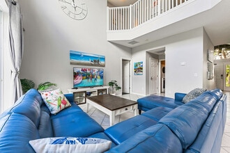 8522 Sunrise Key Dr in Kissimmee, FL - Building Photo - Building Photo