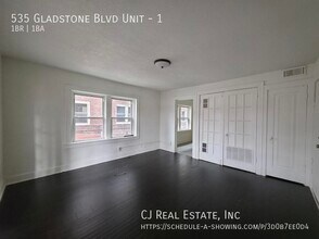 535 Gladstone Blvd in Kansas City, MO - Building Photo - Building Photo