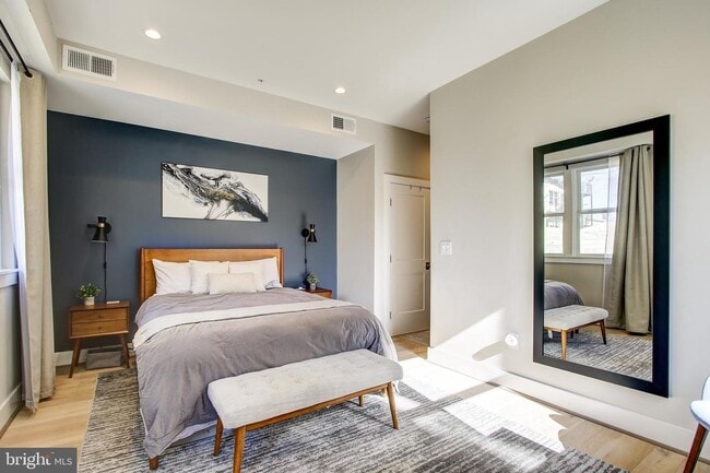 property at 1636 Trinidad Ave NE