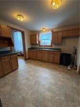 142 Lenox Ave in Oneida, NY - Building Photo - Building Photo