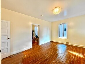 202 Fayette St in Quincy, MA - Building Photo - Building Photo