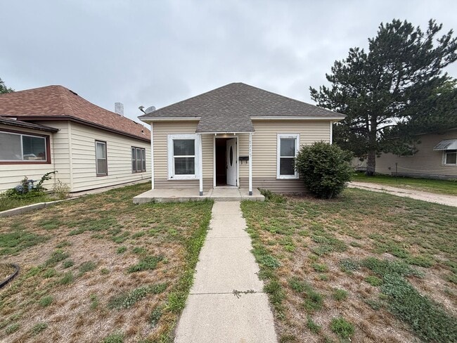 property at 1715 18th St
