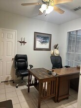 35 Barn Lantern Pl in Spring, TX - Building Photo - Building Photo