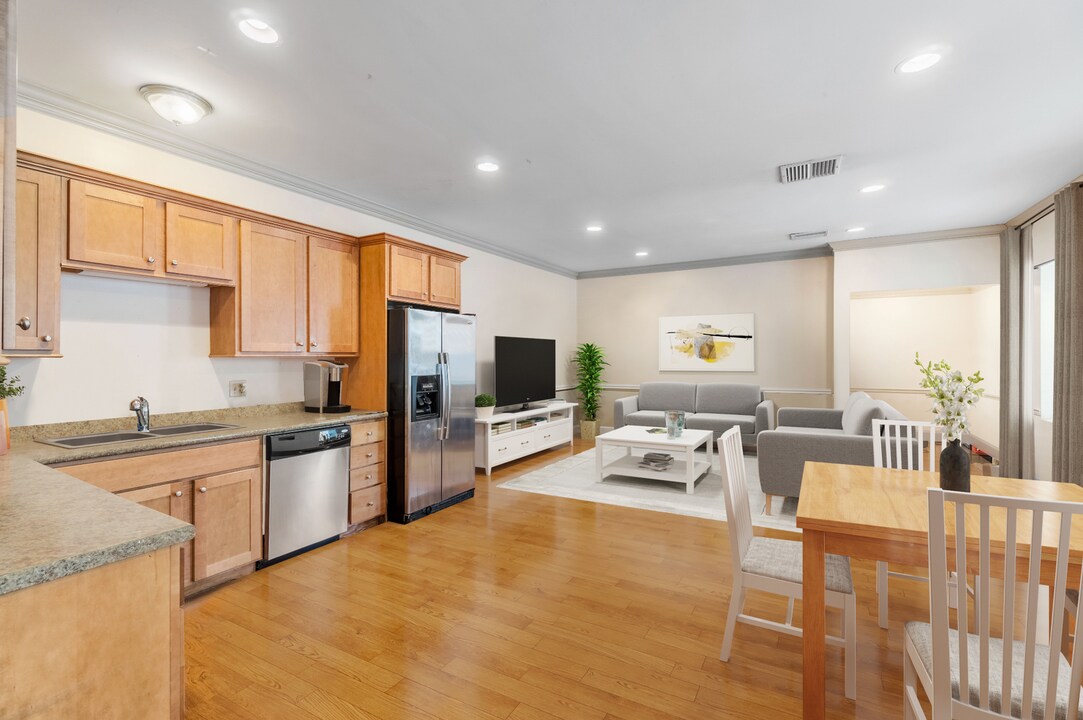 133 S 18th St in Pittsburgh, PA - Building Photo