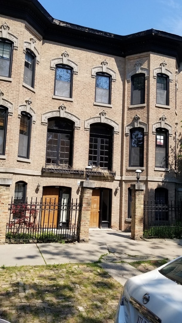 property at 2217 N Cleveland Ave