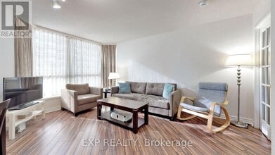 38 Elm St in Toronto, ON - Building Photo - Building Photo
