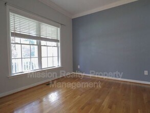9006 Birdsong Creek Ct in Mechanicsville, VA - Building Photo - Building Photo