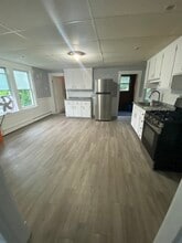 128 Bowers St, Unit 2 in Nashua, NH - Building Photo - Building Photo