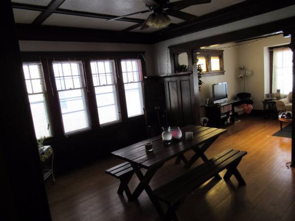 3466 N Downer Ave in Milwaukee, WI - Foto de edificio - Building Photo