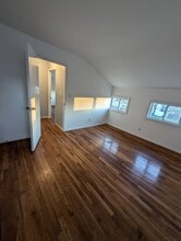 132 Avondale Dr in Centereach, NY - Building Photo - Building Photo