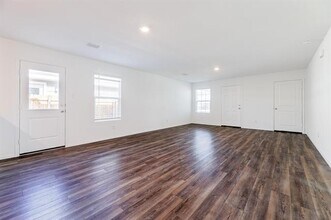 7313 Woodpecker Dr in McKinney, TX - Building Photo - Building Photo