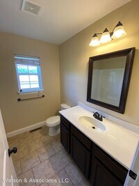 106 Sycamore Dr photo'