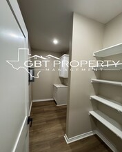 206 S Tucker Ln in Groesbeck, TX - Building Photo - Building Photo