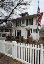 208 5th Ave in Council Bluffs, IA - Building Photo