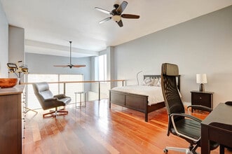 1760 W Wrightwood Ave, Unit 115 in Chicago, IL - Foto de edificio - Building Photo