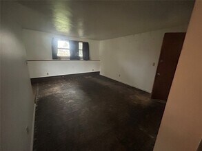 11 Jean Ct in Binghamton, NY - Building Photo - Building Photo