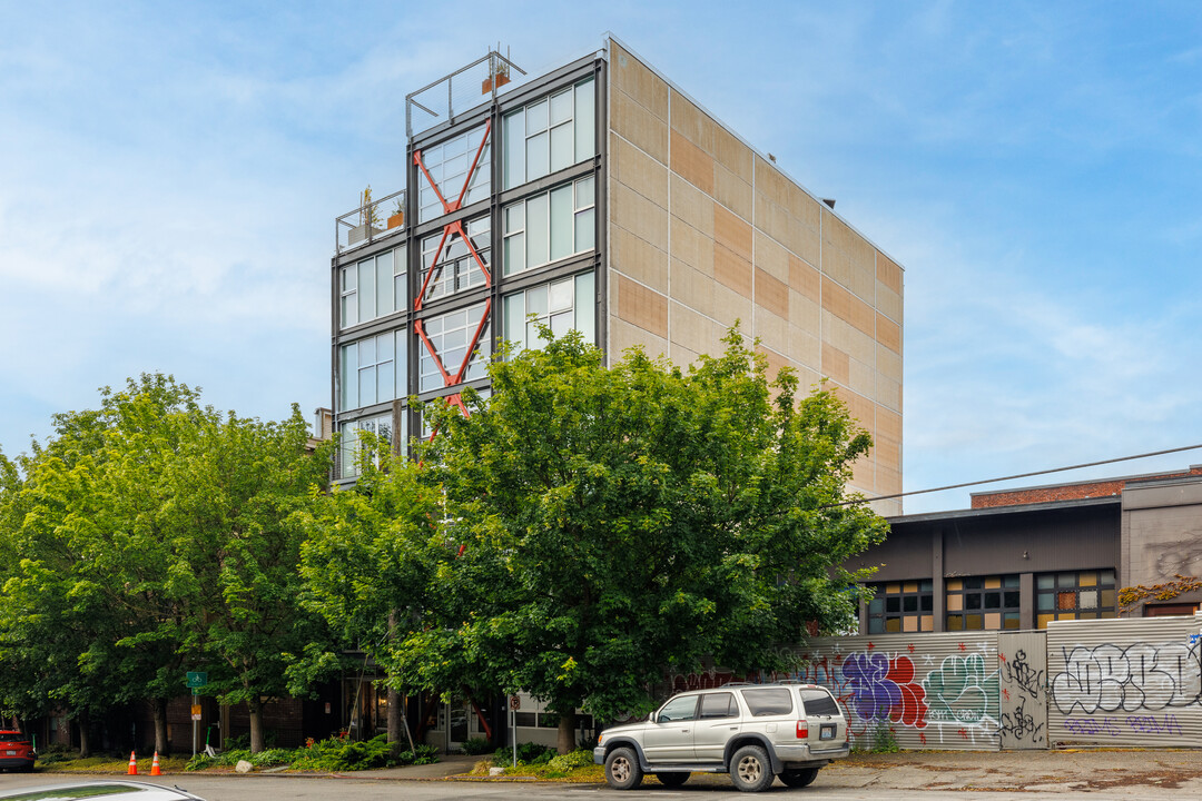 1310 East Union Lofts in Seattle, WA - Building Photo