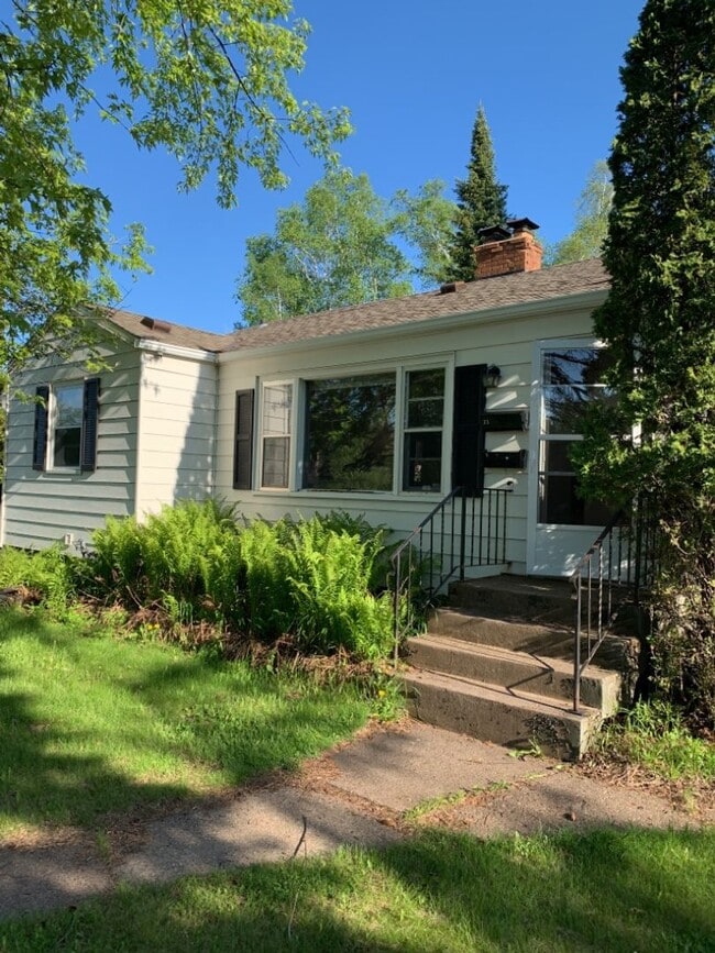 property at 232 W St Marie St