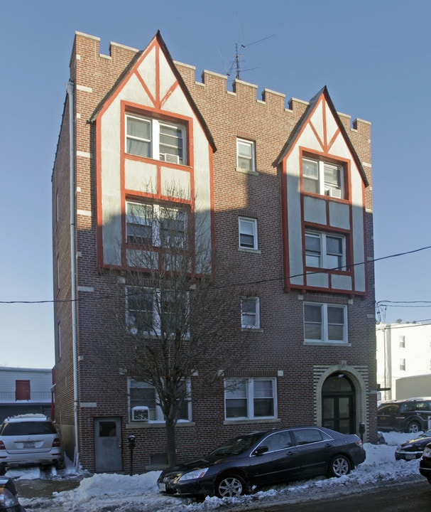 189 Stevens Ave in Mount Vernon, NY - Foto de edificio