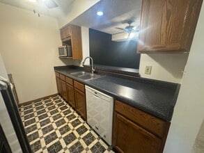 6206 Benjamin Pl in Lincoln, NE - Building Photo - Building Photo