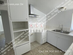 510 Charlana Dr in Bakersfield, CA - Building Photo - Building Photo