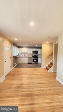 426 Franklin Rd in Glassboro, NJ - Building Photo - Building Photo