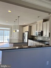 3151 Stone Oak Pl in Oakton, VA - Building Photo - Building Photo
