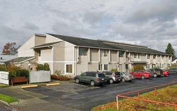 829 Reed St in Sedro Woolley, WA - Foto de edificio - Building Photo