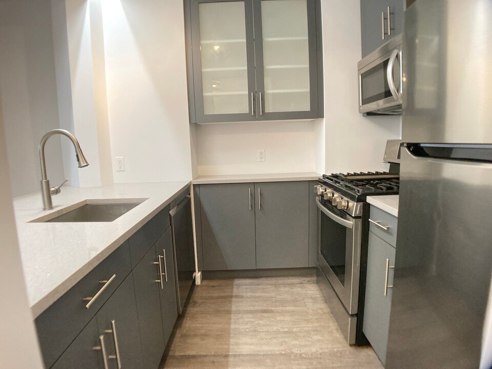 11 Cooper St-Unit -5D in New York, NY - Building Photo