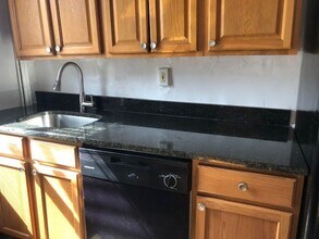 Upgraded Kit., Stainless Steel, Granite, 2... in Jersey City, NJ - Building Photo - Interior Photo