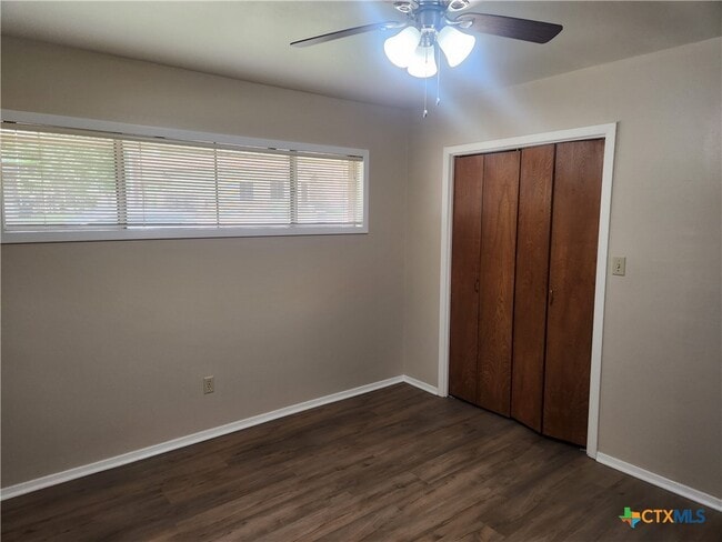 property at 116 W 14th St