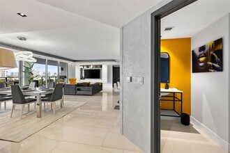1180 N Federal Hwy in Fort Lauderdale, FL - Building Photo - Building Photo