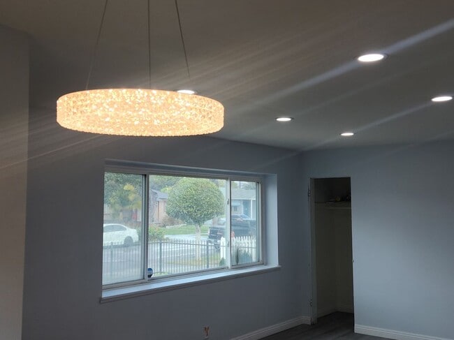 12202 Alvaro St in Los Angeles, CA - Building Photo - Building Photo