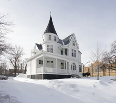 3837 Cuming St in Omaha, NE - Building Photo