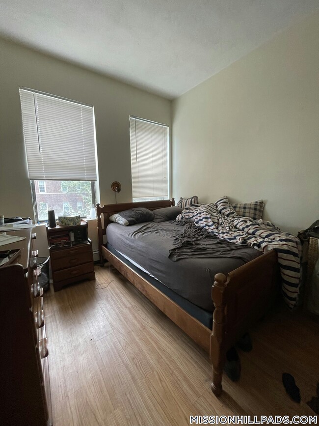 59 S Huntington Ave in Boston, MA - Building Photo - Building Photo