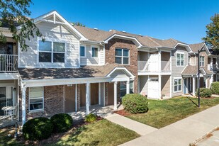Whisper Ridge in West Des Moines, IA - Building Photo