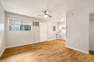 903 Springdale Rd in Austin, TX - Building Photo - Building Photo