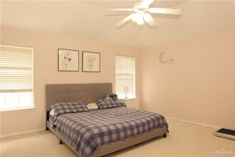 2212 Lilly Cove Dr in Mission, TX - Foto de edificio - Building Photo