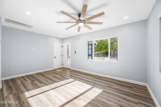 1608 E Hudson Dr in Tempe, AZ - Building Photo - Building Photo