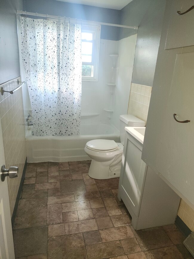 218 Ward Rd, Unit 218 ward in North Tonawanda, NY - Building Photo - Building Photo