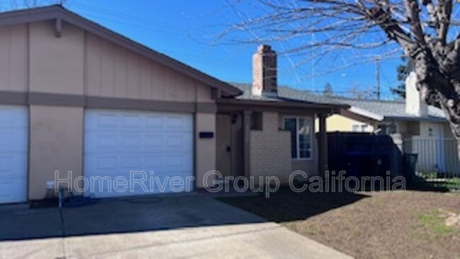 2736 Mendonca Dr in Rancho Cordova, CA - Building Photo - Building Photo