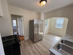3335 N Knox Ave in Minneapolis, MN - Building Photo - Building Photo