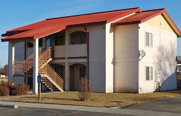 Sierra Vista Apartments in Ontario, OR - Foto de edificio