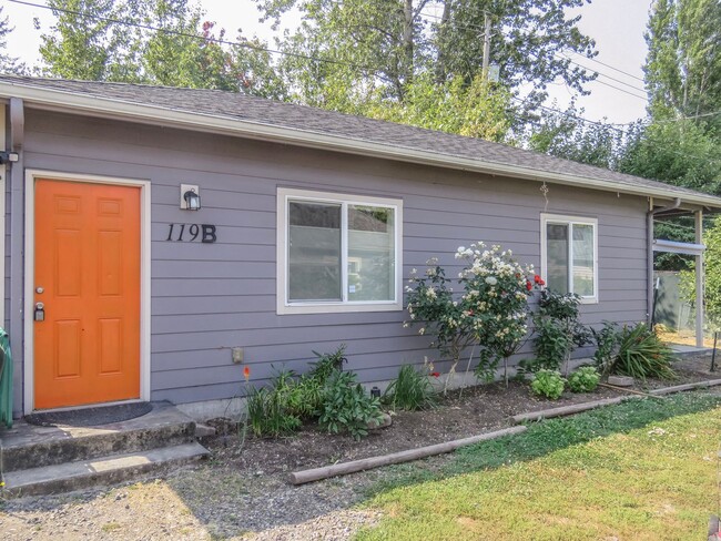 119 Cedar Ln