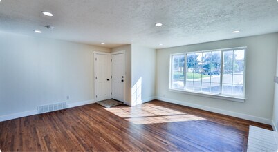 350 W 2575 N in Sunset, UT - Building Photo - Building Photo