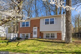 9518 Blanchard Dr in Fort Washington, MD - Building Photo