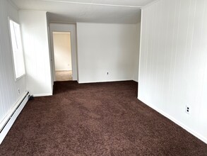 25 New Egypt Cookstown Rd, Unit A in Plumsted, NJ - Building Photo - Building Photo