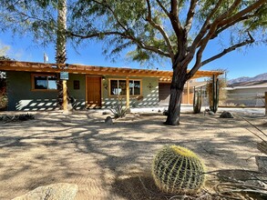 6161 Chia Ave in Twentynine Palms, CA - Foto de edificio - Building Photo